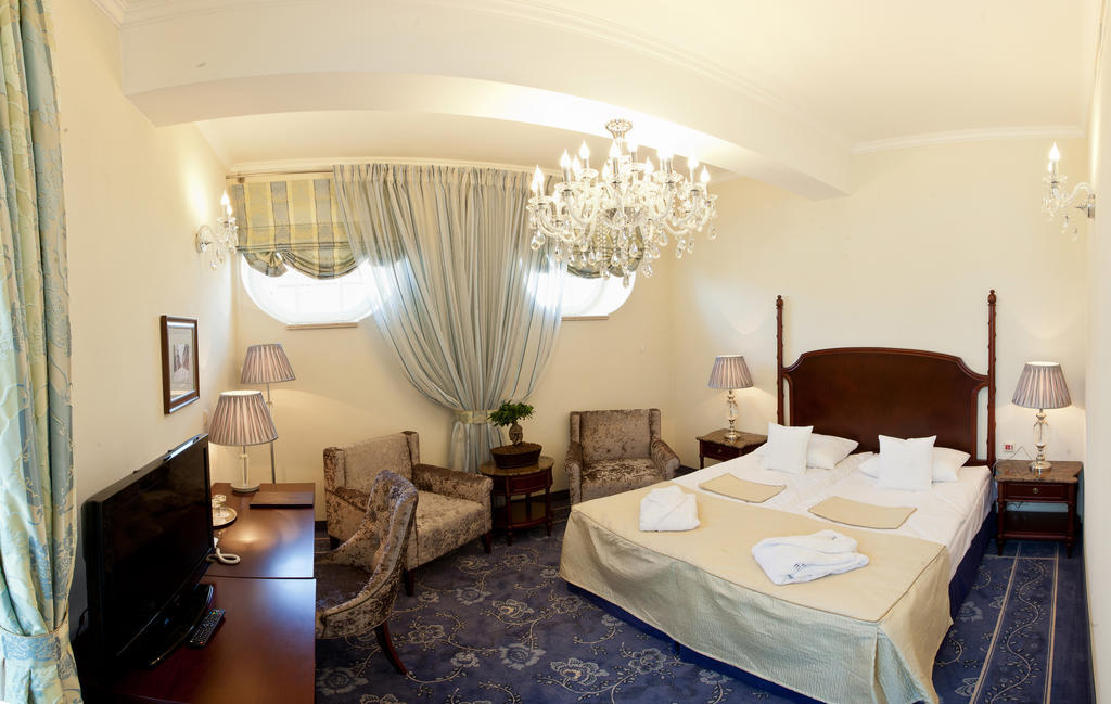 Hotel Willa Hueta Kielce Bilik gambar